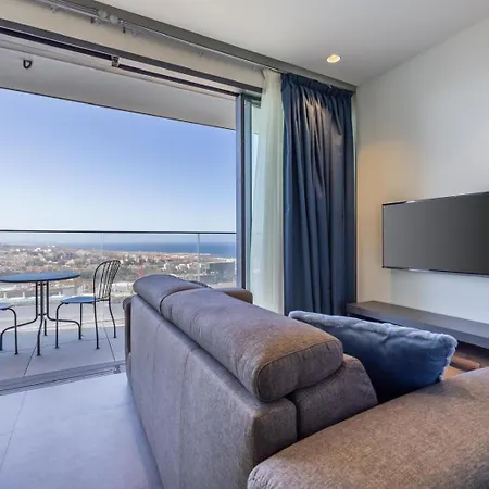 Lux Apt With Breathtaking Views In Mercury Towers By 360 Estates * San Giuliano